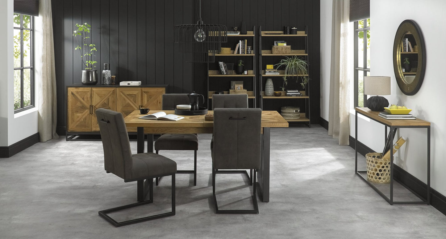 NEWTON 4-6 EXTENSION DINING TABLE