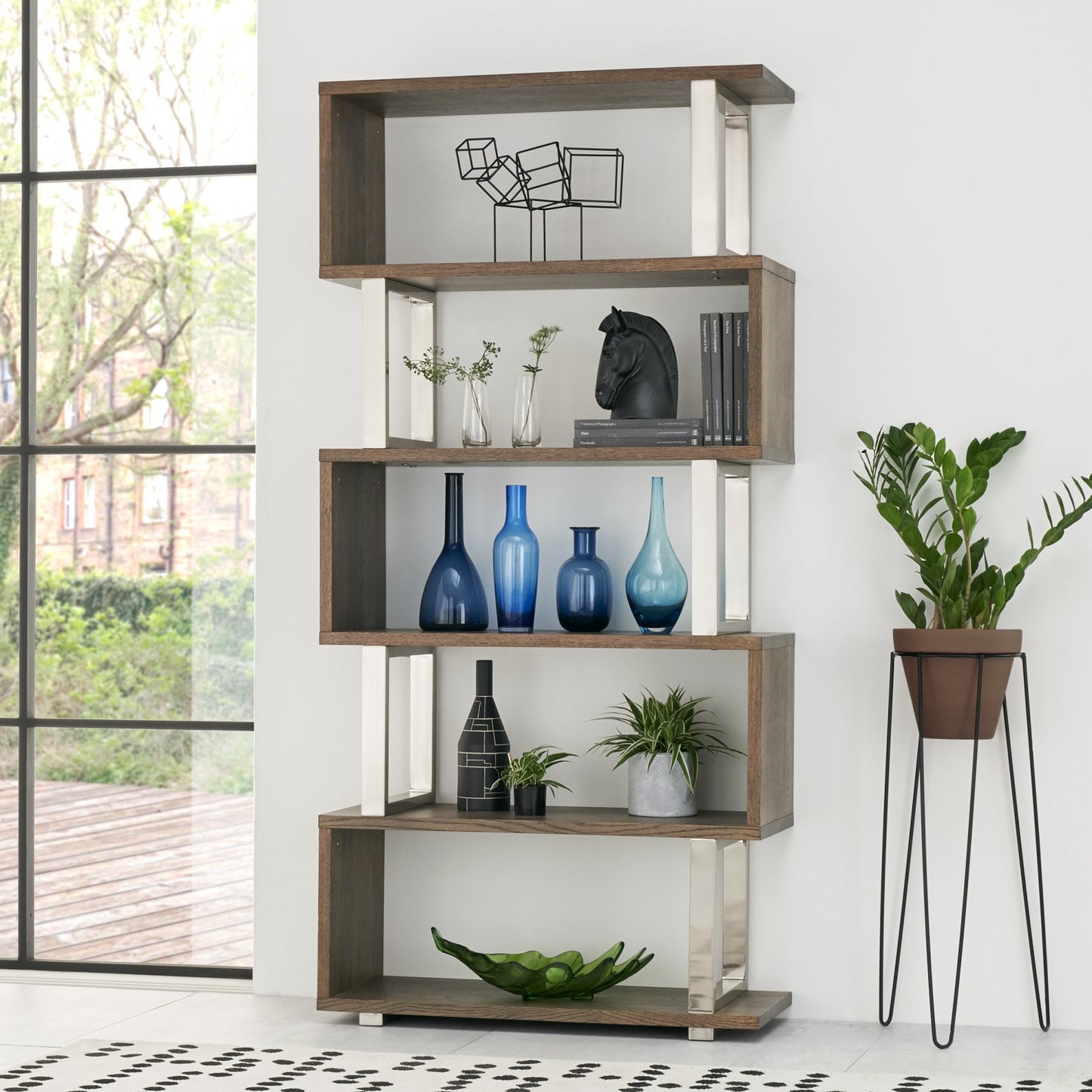 WARSAW OPEN DISPLAY UNIT