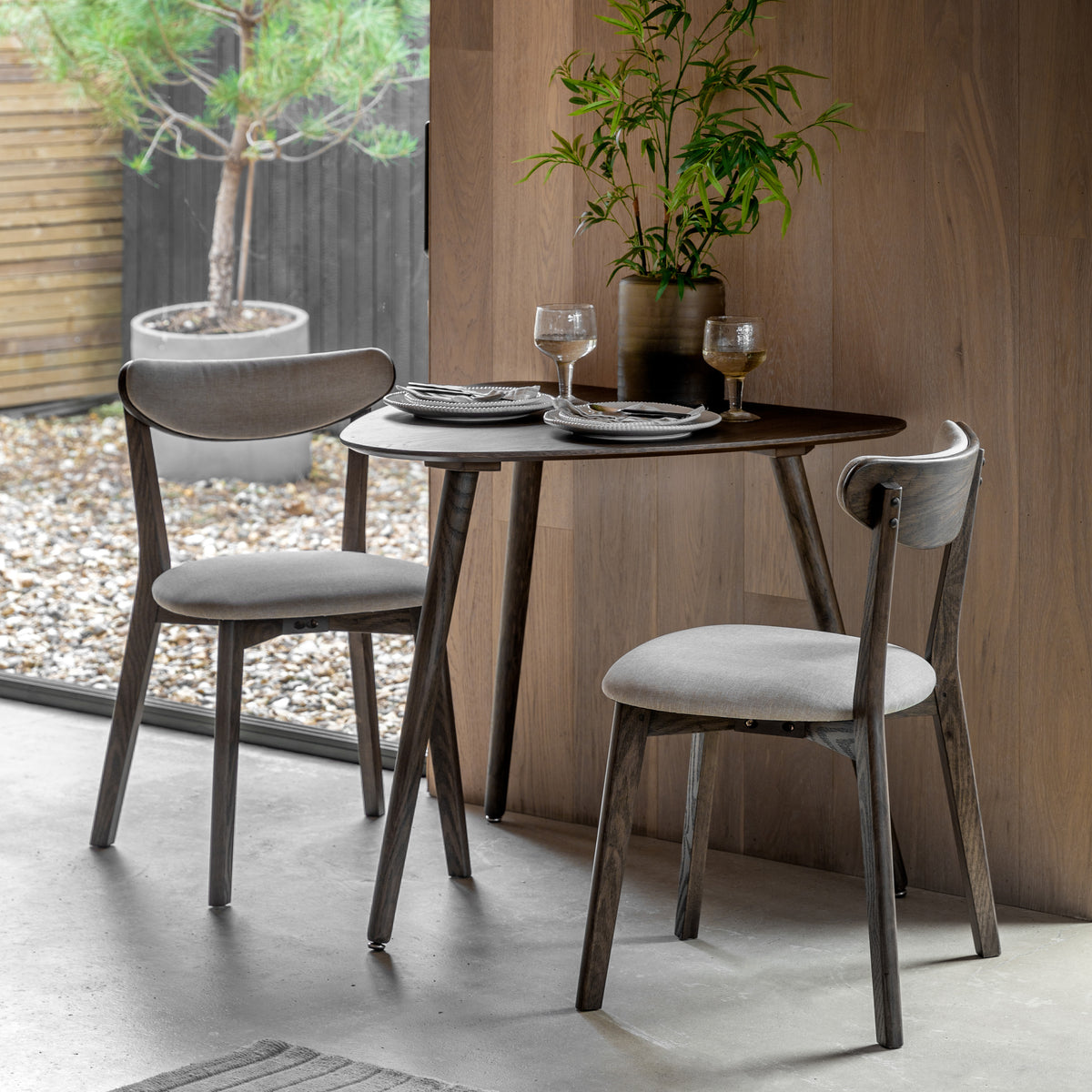 MALTA SMOKED DINING CHAIR