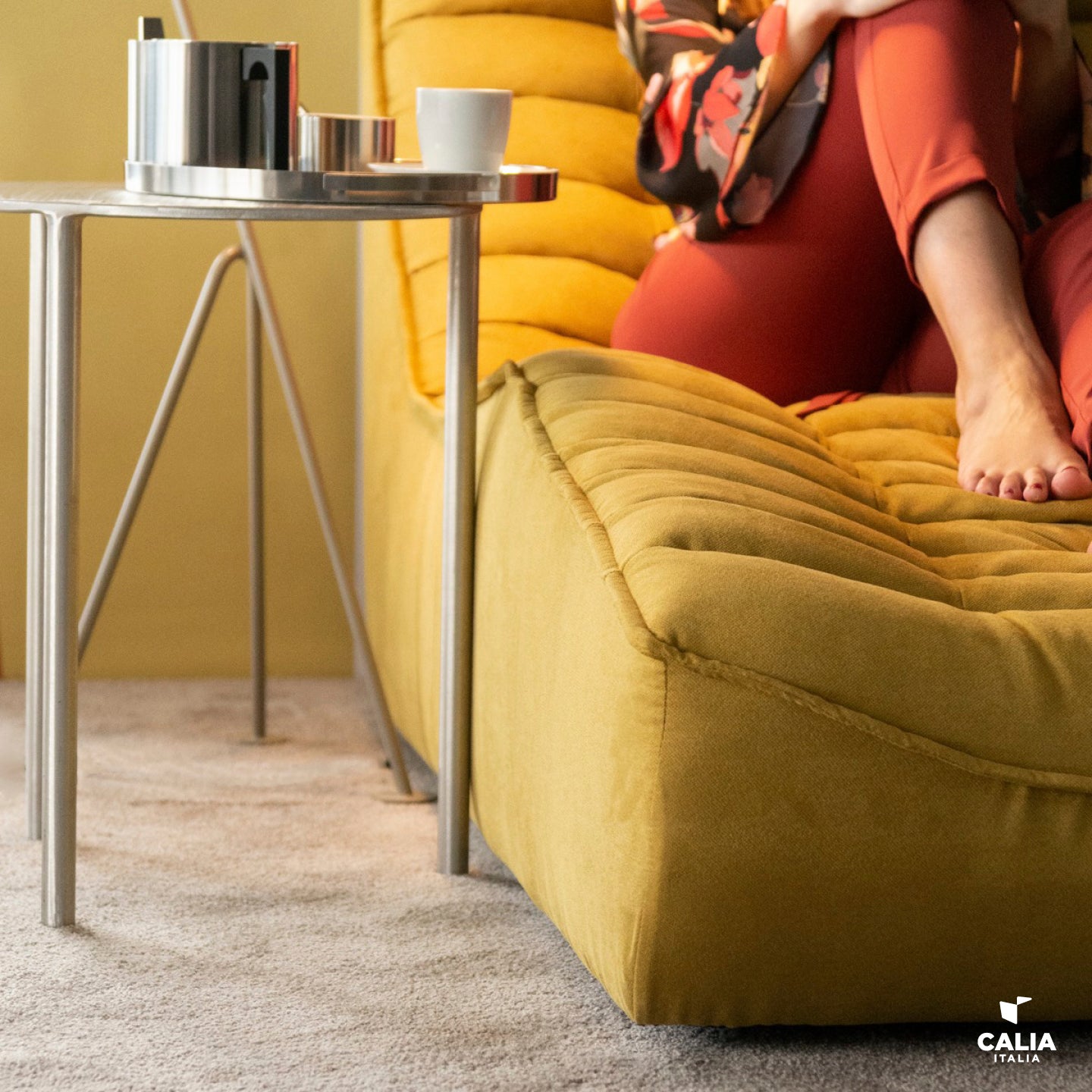 FOXTROT ARMLESS CHAIR