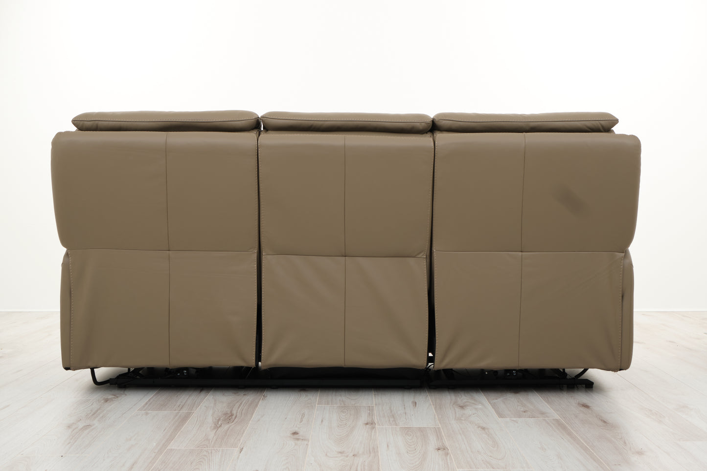 LOTTIE 3 SEATER LEATHER