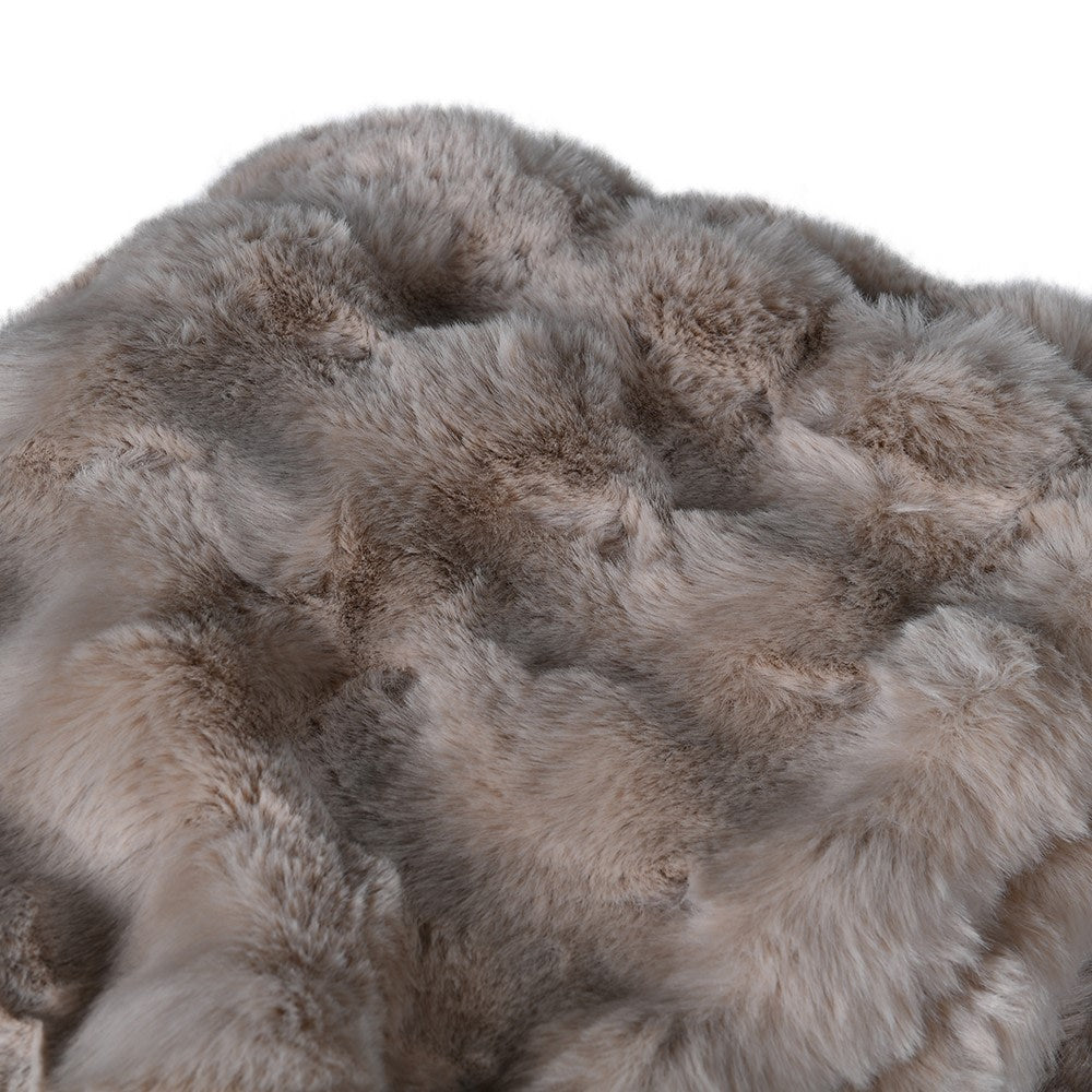 PEARL LUX FUR THROW