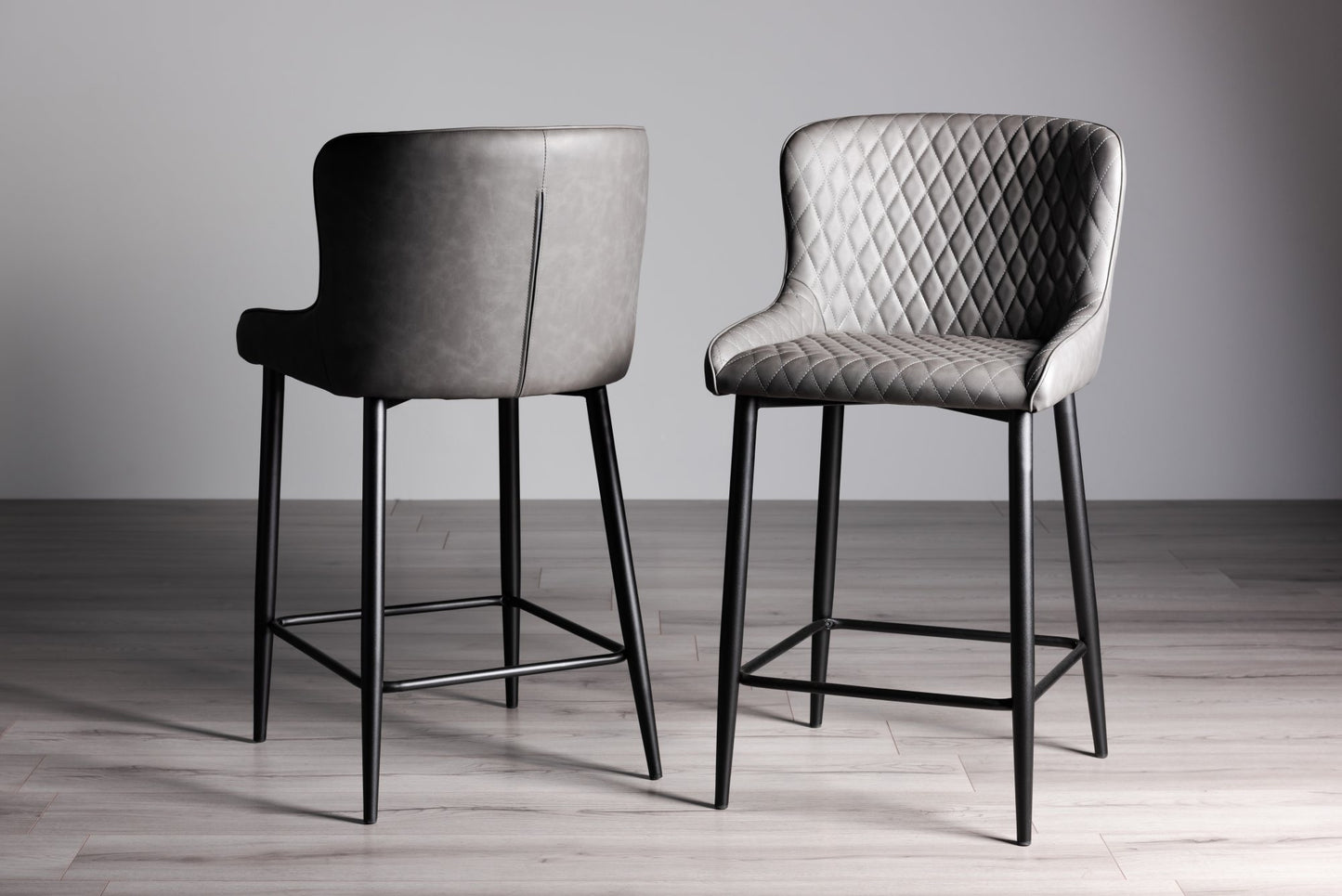 WALKER BAR STOOL
