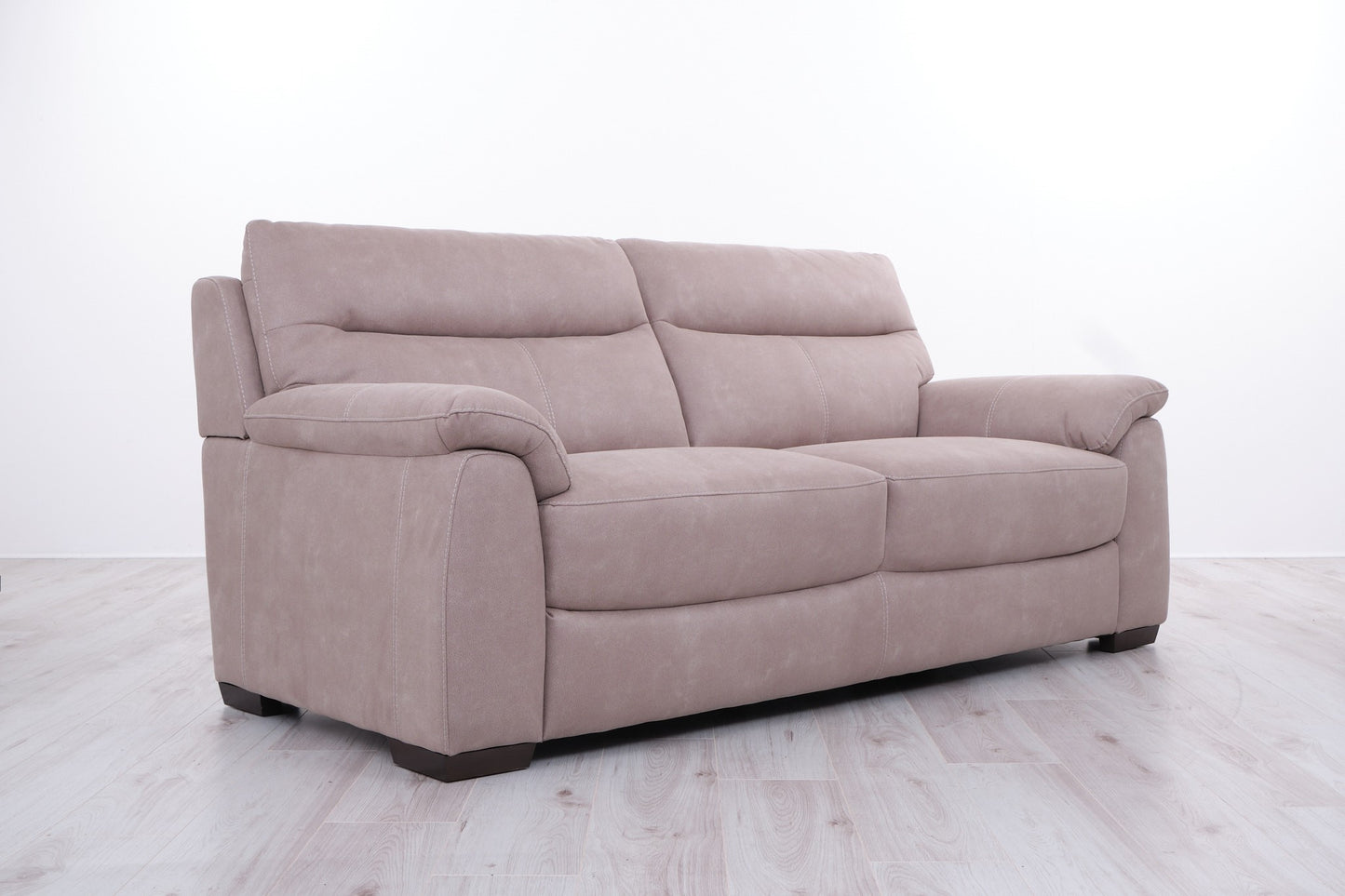 VALERO 2.5 SEATER