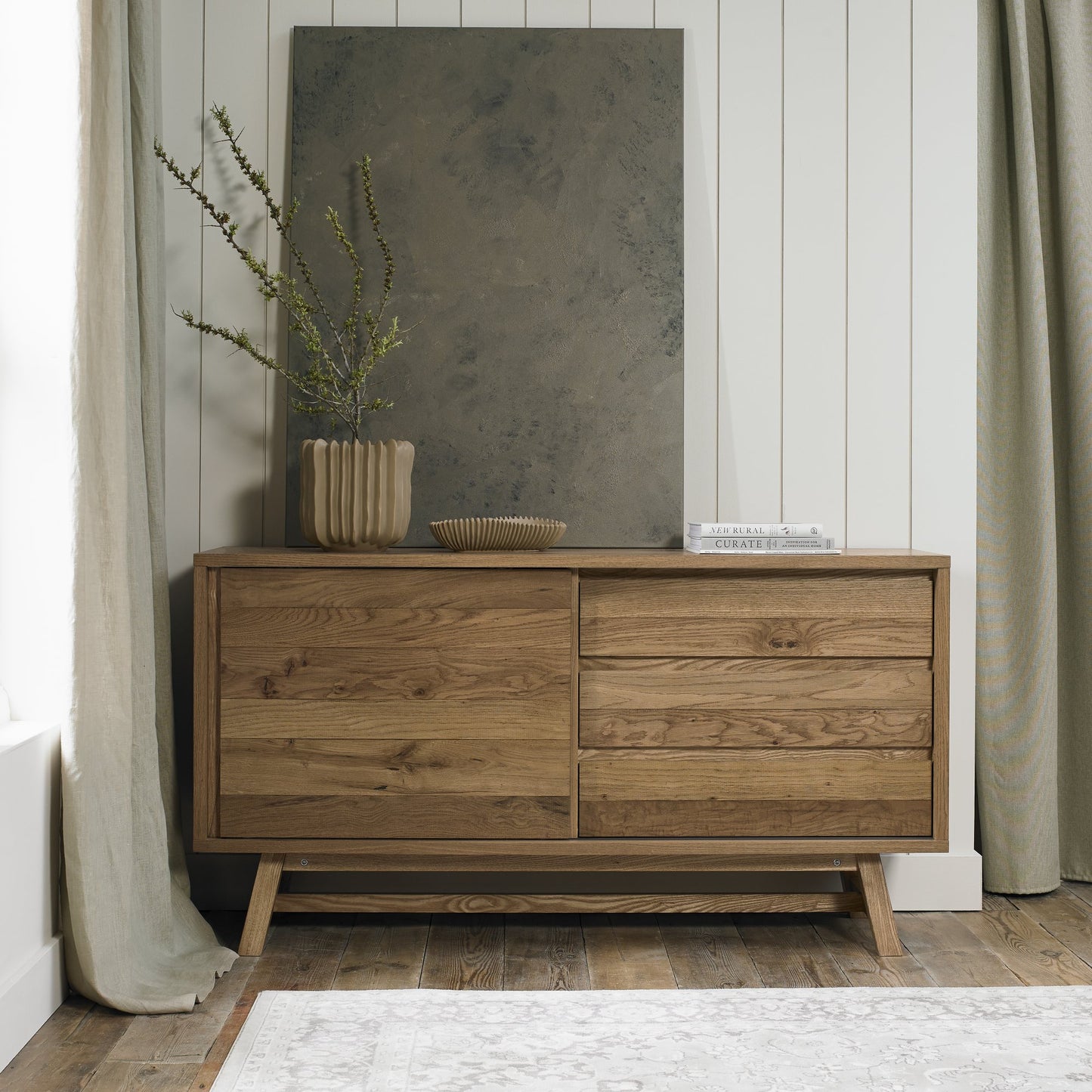 SATURN WIDE SIDEBOARD