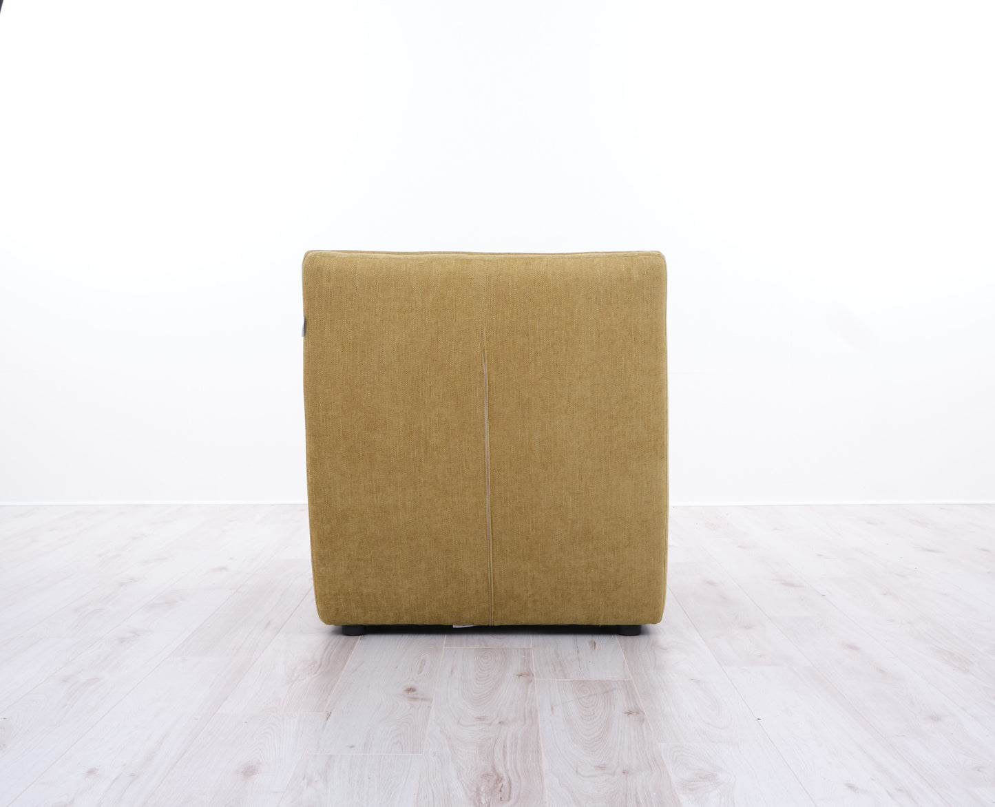 FOXTROT ARMLESS CHAIR