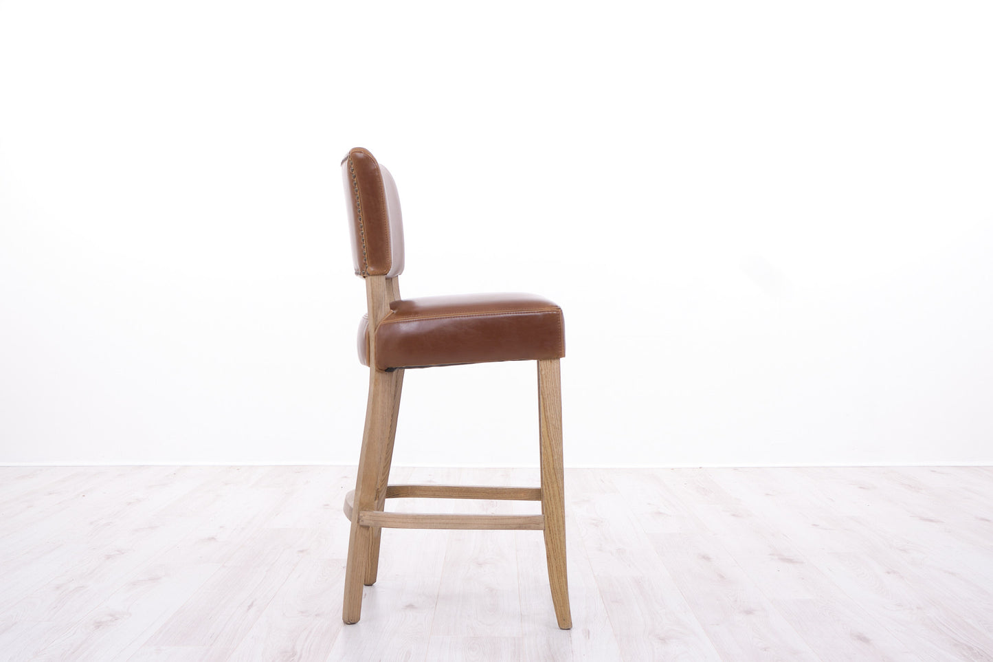 DUKE BAR STOOL TAN
