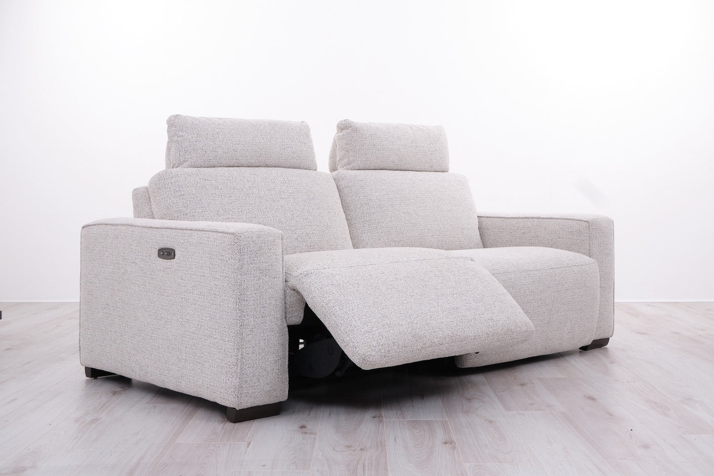 VOLTERRA 2 SEATER POWERED RECLINER