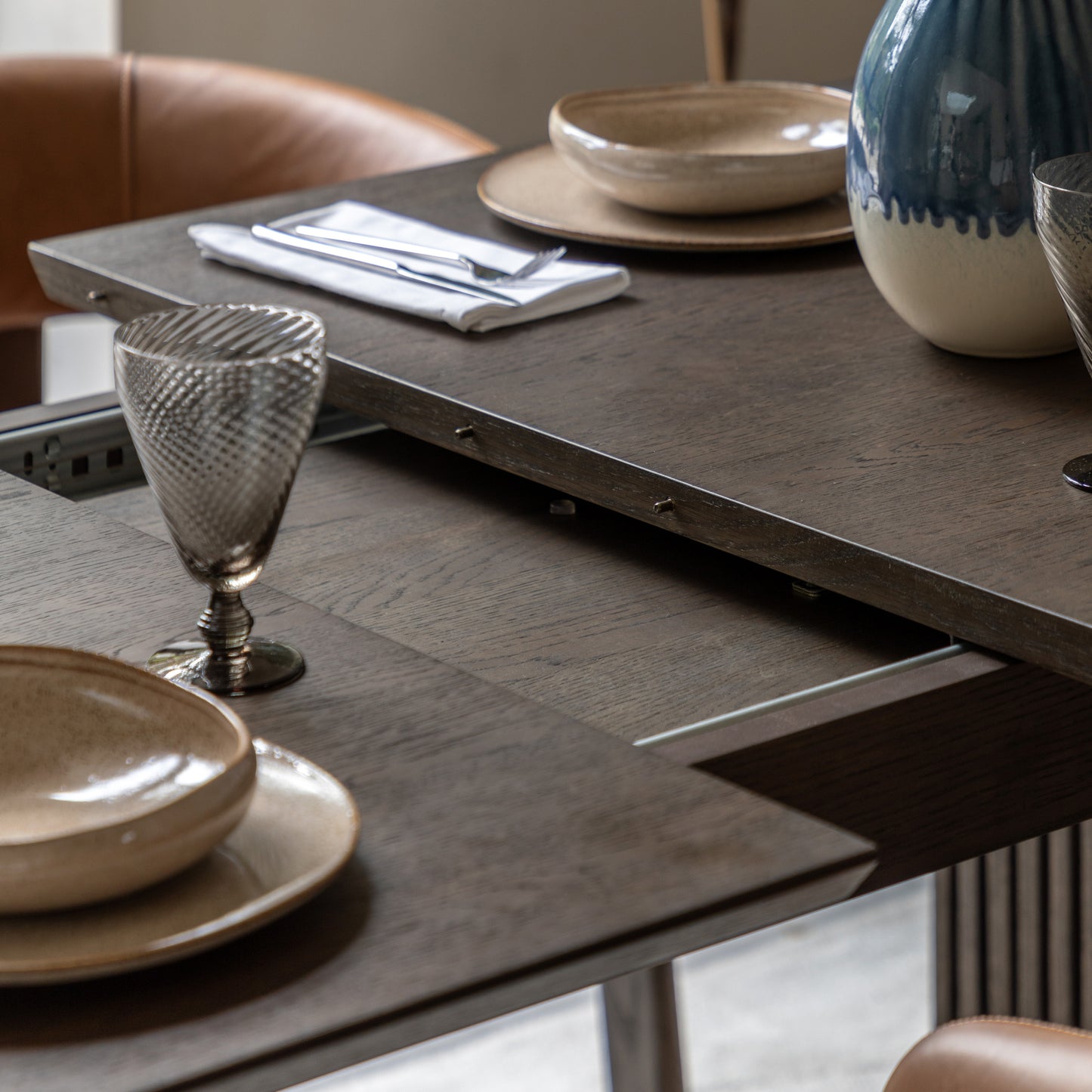 DINGLE 180CM EXTENDING TABLE