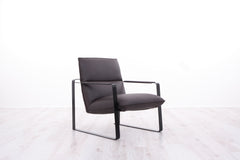SANDY LEATHER CHAIR