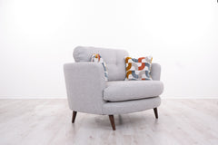 PORTO Oval Cuddler