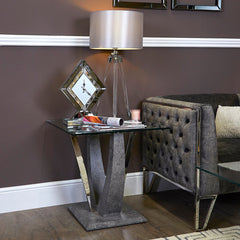 LEO END TABLE