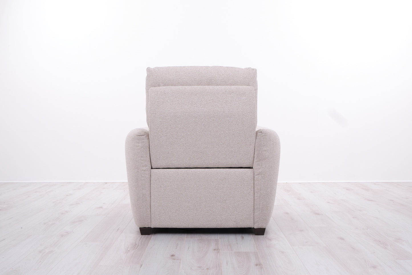 LISBON ELEC RECLINING CHAIR