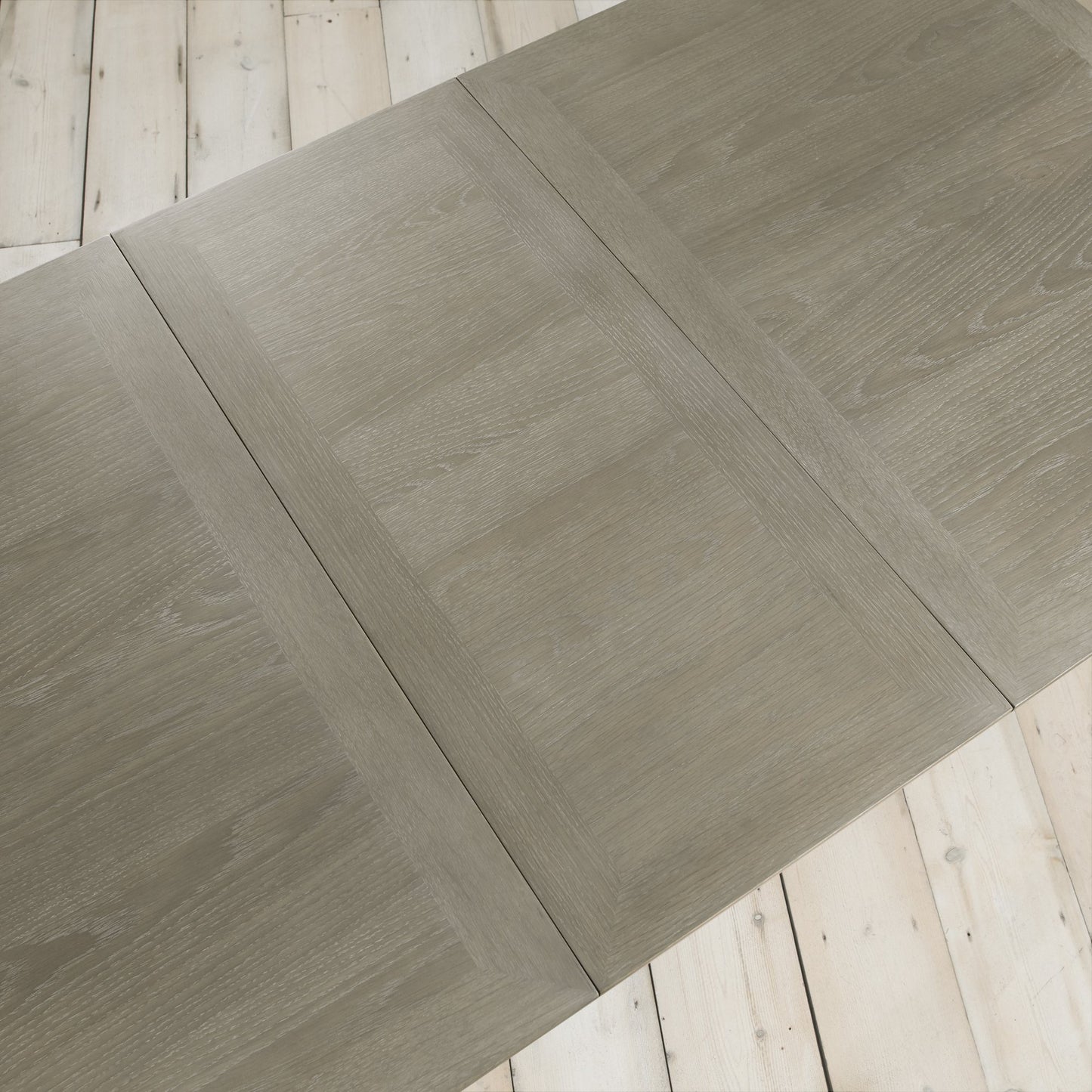 RIGA 4-6 EXTENSION DINING TABLE