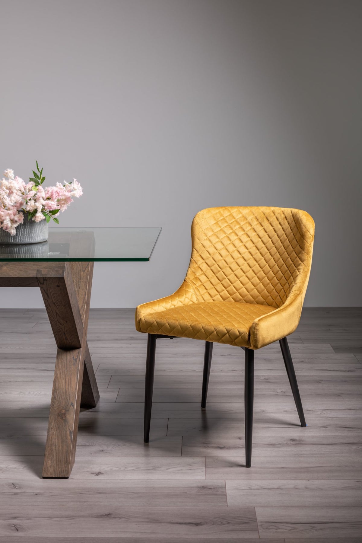 WALKER DINING CHAIR
